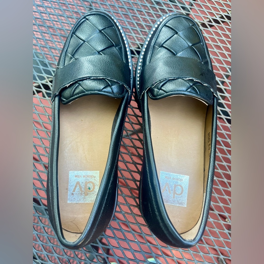DV by Dolce Vita Women's Black Woven Loafers - Picture 2 of 7